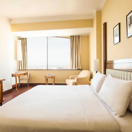 Horison Arcadia Mangga Dua Hotel Jakarta Exterior foto