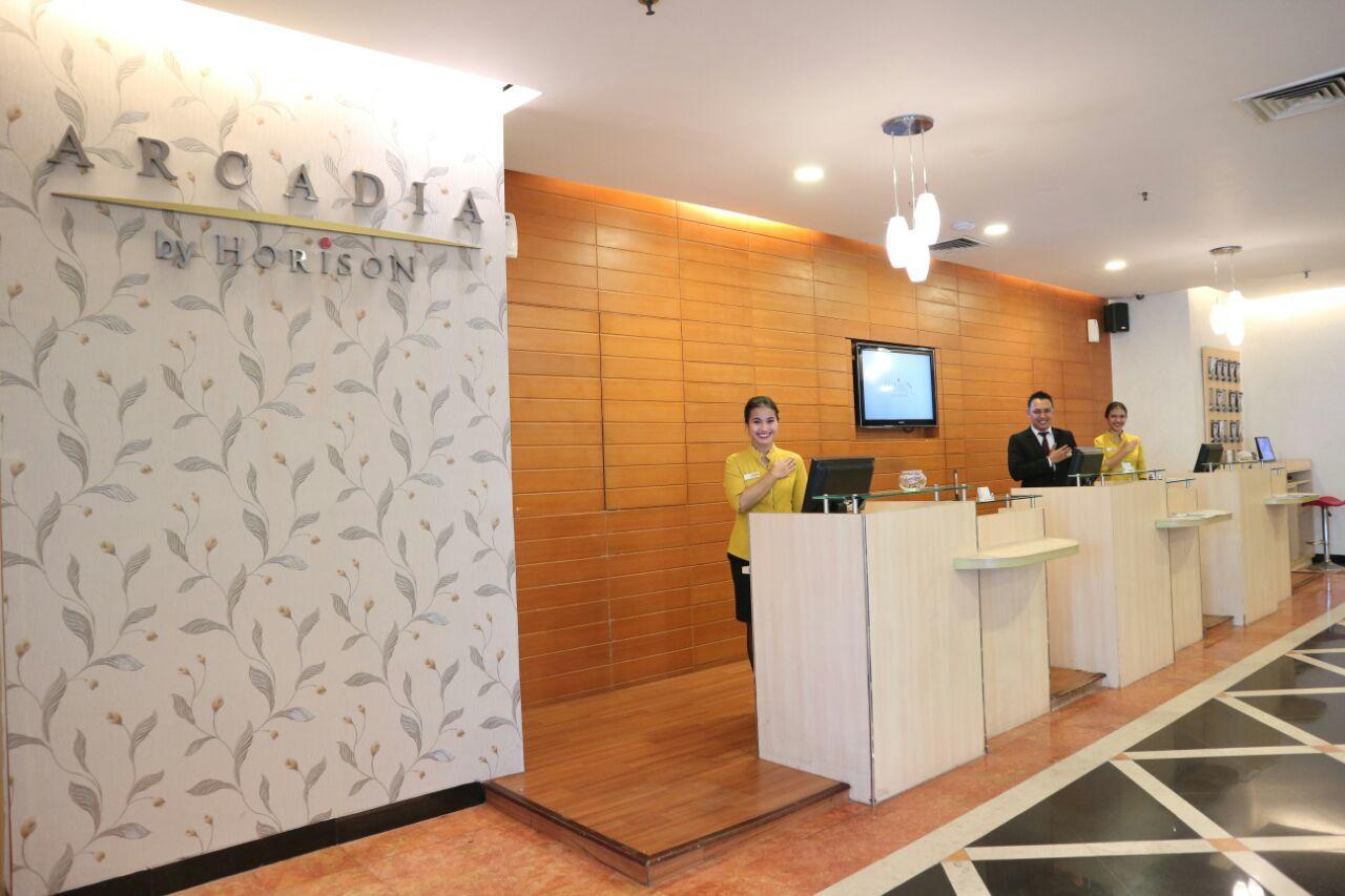 Horison Arcadia Mangga Dua Hotel Jakarta Exterior foto