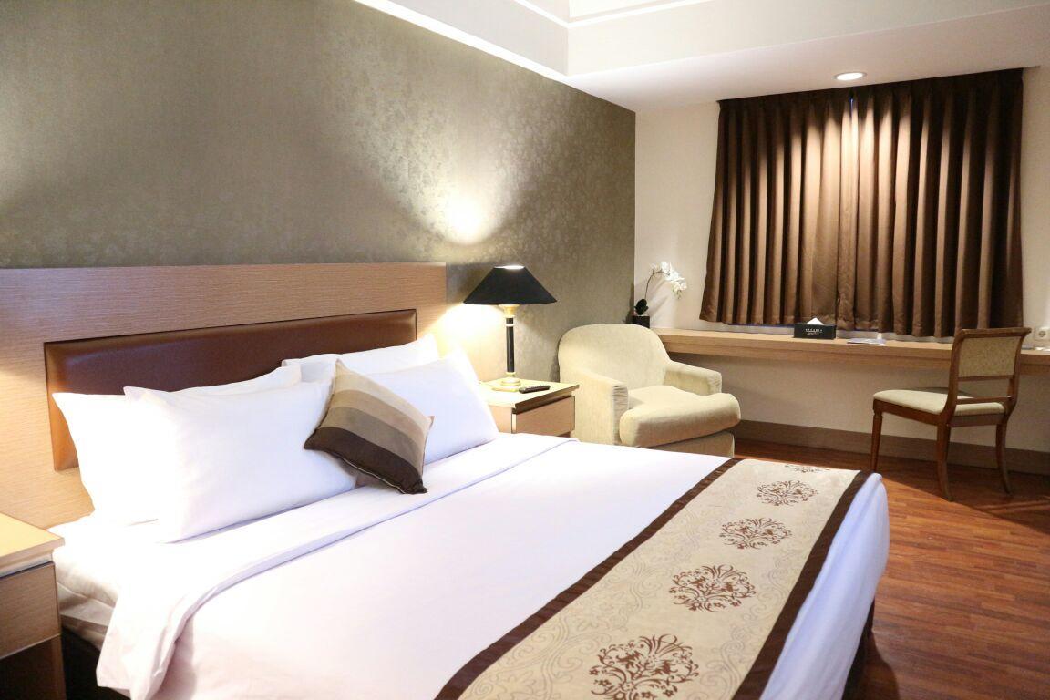 Horison Arcadia Mangga Dua Hotel Jakarta Exterior foto